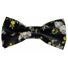 Бабочка черная с узором